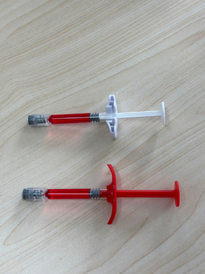 Effectieve huidfillers voor lippen Hyaluronzuur lippen injecties voor de vergroting van de rode lip